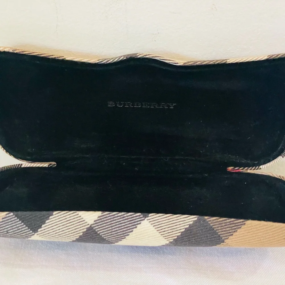 BURBERRY NOVA CHECK FABRIC EYEGLASS CASE